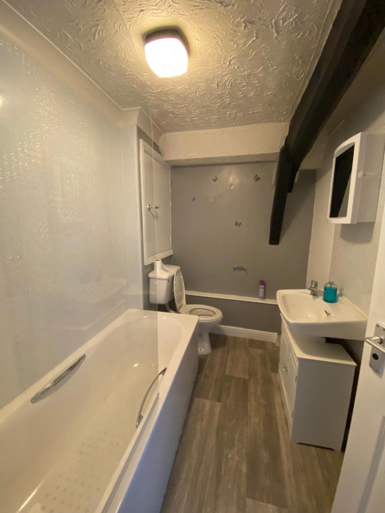 Spacious One Bedroom Flat With River View, 1E Great Yarmouth Eksteriør bilde